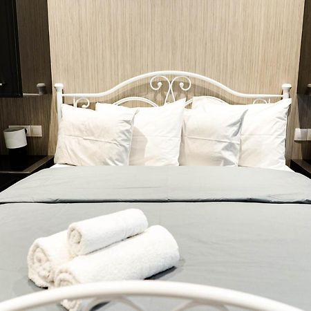אתונה Larissa Railway &Metro Station Apartment מראה חיצוני תמונה