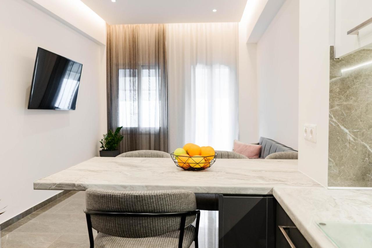 אתונה Larissa Railway &Metro Station Apartment מראה חיצוני תמונה